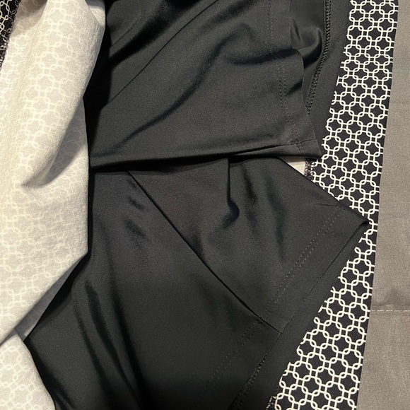 S.C.& Co. XXL skort black and white great condition - Picture 7 of 9